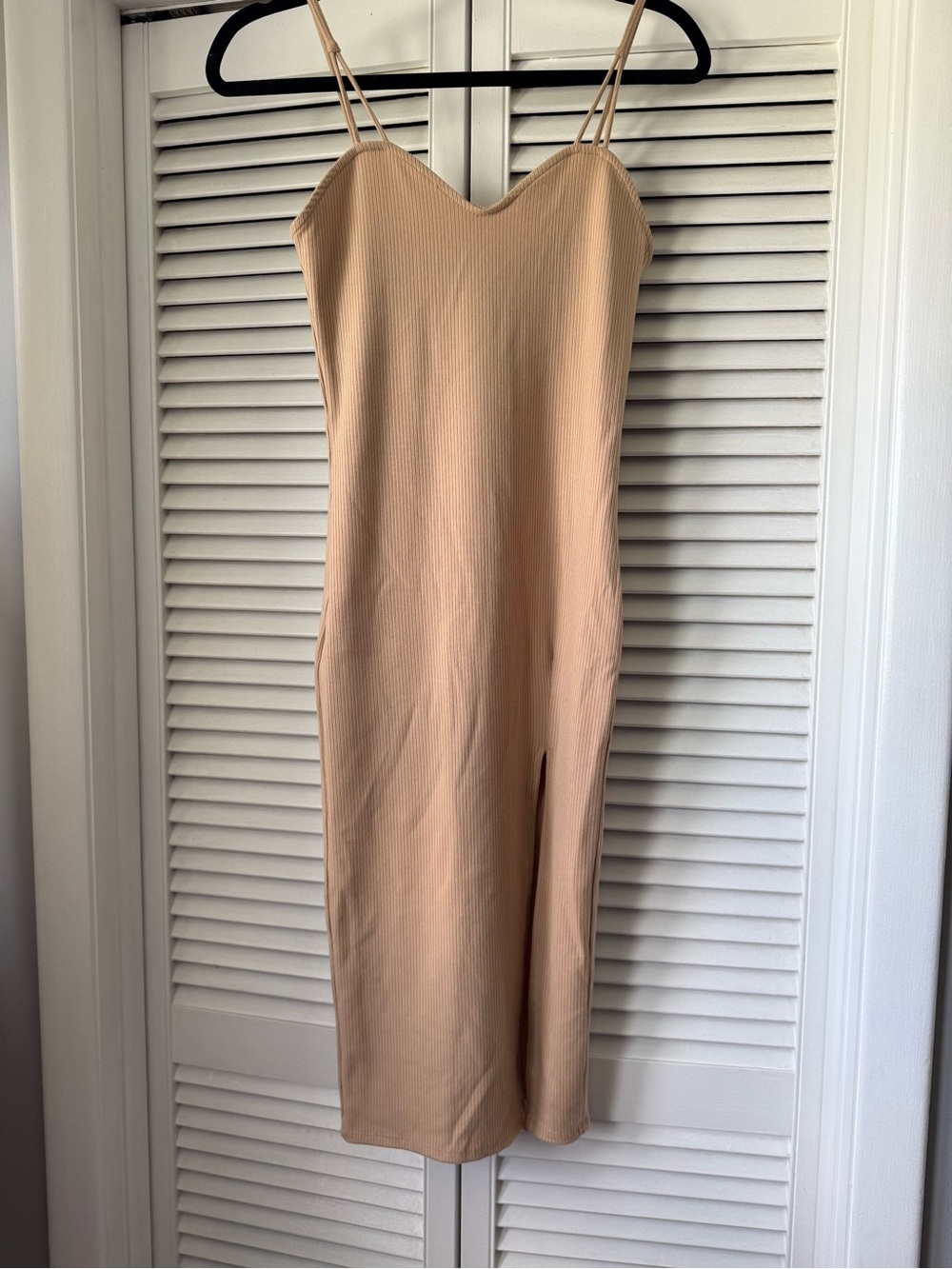 Forever 21 Nude Ribbed Spaghetti Strap Midi Dress